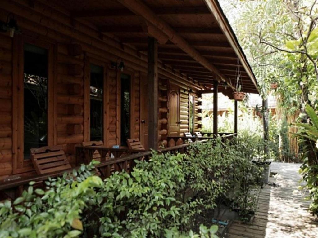 Loghome Boutique Chiang Mai Zewnętrze zdjęcie
